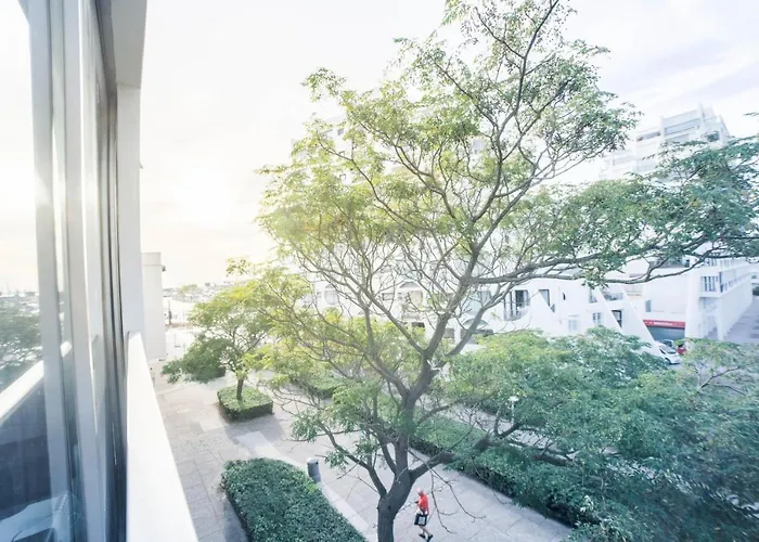 L'epicentre - Clim - Vu Sur Port- Terrasse -plage Pros Services Apartment *
