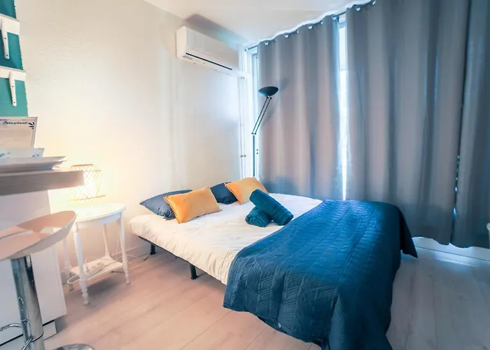Apartment L'epicentre - Clim - Vu Sur Port- Terrasse -plage Pros Services La Grande-Motte