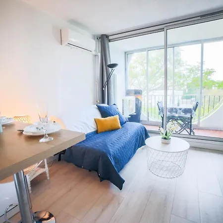 L'epicentre - Clim - Vu Sur Port- Terrasse -plage Pros Services * La Grande-Motte